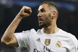 金年会官网登录-转折点！皇家马德里调整名单，德甲窗口期攻防权衡，管理层满意，赛程密集仍需轮换